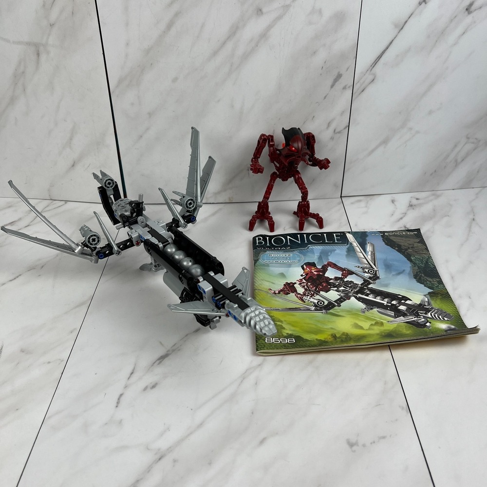 LEGO 8698 Bionicle Warriors - Vultraz - Complete with Manual